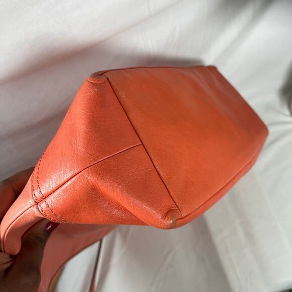 COACH Y2K Hampton 19393 Two Tone Pink Hobo Style Shoulder Bag - Picture 3 of 12